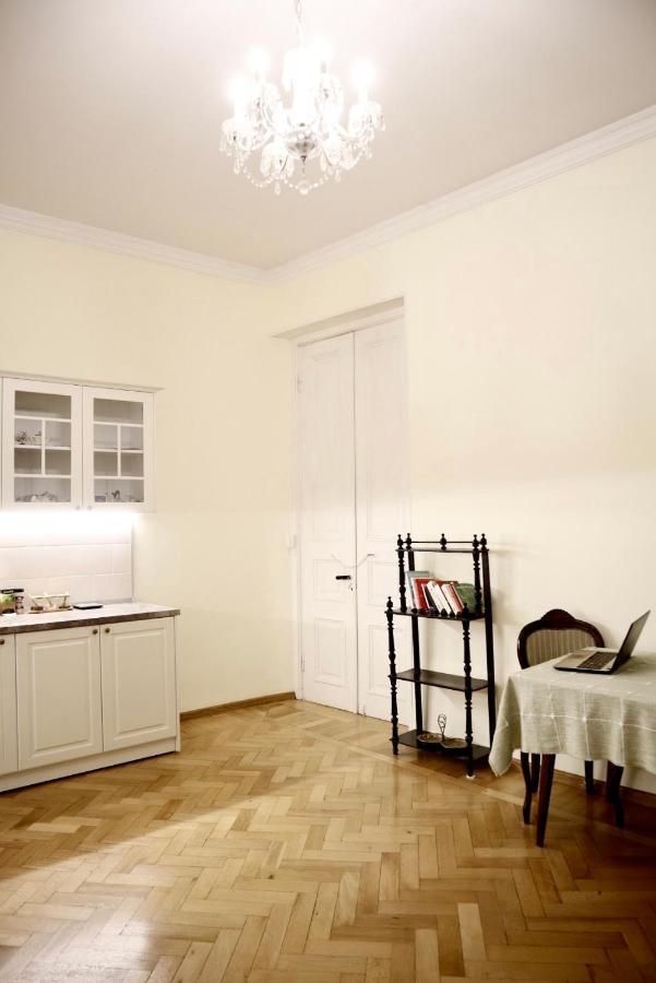 Mariko'S Apartment Tbilissi Extérieur photo